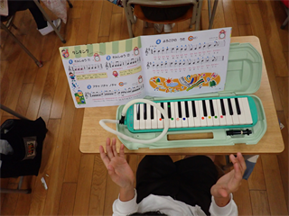 P4286924_R.PNG