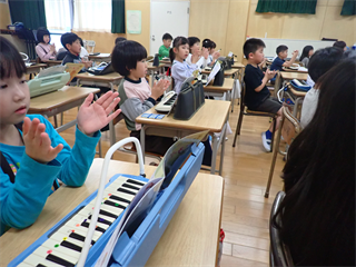 P4286929_R.PNG