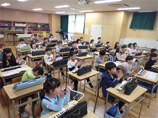 P4286933_R.PNG