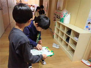P4306948_R.PNG