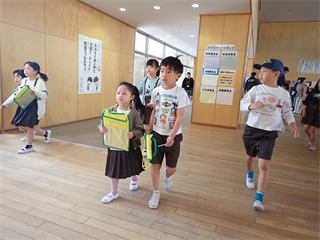 P4306952_R.PNG