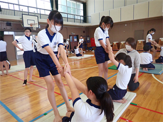 P5077063_R.PNG