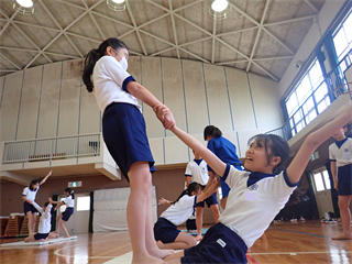 P5077066_R.PNG