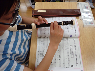P5211567_R.PNG