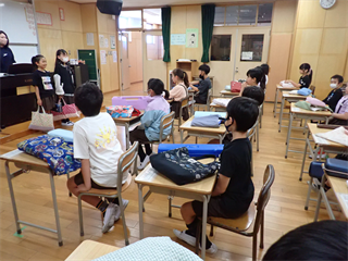 P5211583_R.PNG