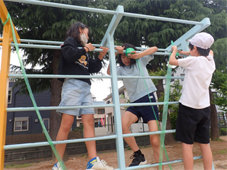 P5237487_R.PNG