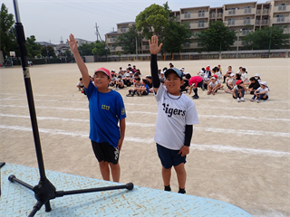 P5241744_R.PNG