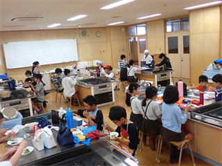 P5281831_R.PNG