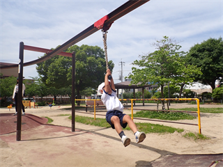 P5301854_R.PNG