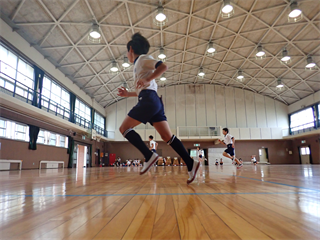 P5311925_R.PNG