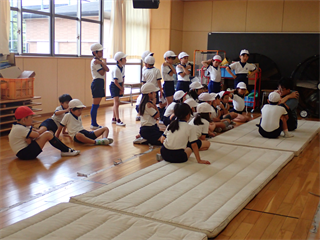 P5311942_R.PNG