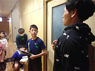 P6037732_R.PNG