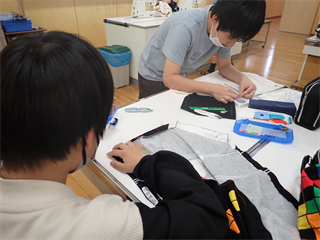 P6062114_R.PNG