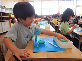 P6127905_R.PNG