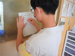 P6127937_R.PNG
