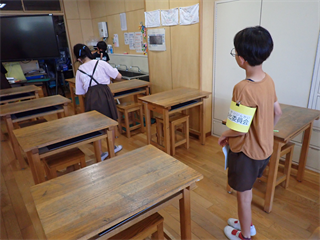 P6132254_R.PNG