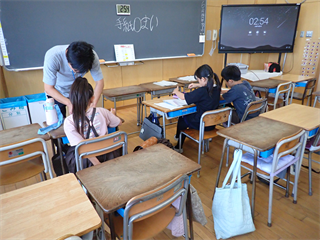 P6132274_R.PNG