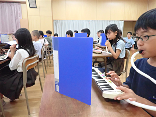 P6178032_R.PNG