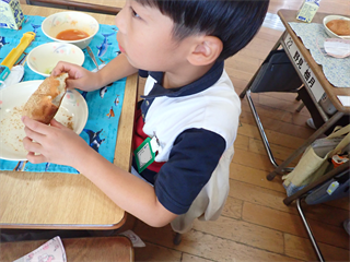 P6182339_R.PNG
