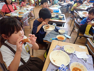 P6182354_R.PNG