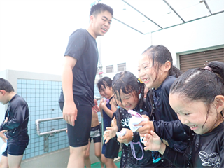 P6238107_R.PNG