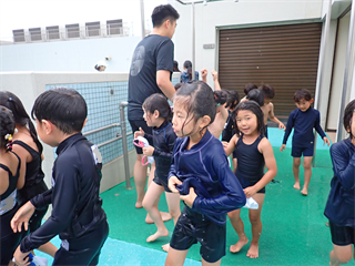 P6238109_R.PNG