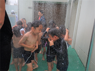 P6238111_R.PNG