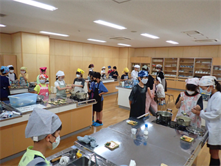P6248117_R.PNG