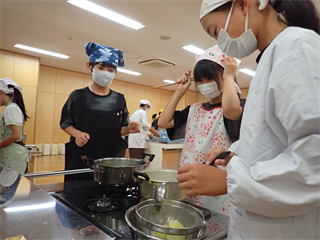 P6248118_R.PNG