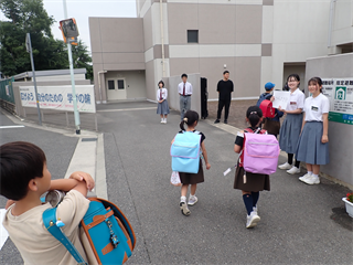 P6252443_R.PNG