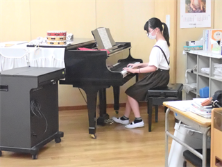 P6268152_R.PNG