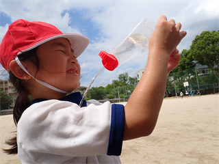 P7042661_R.PNG