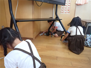 P7098338_R.PNG