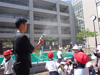 P7108360_R.PNG