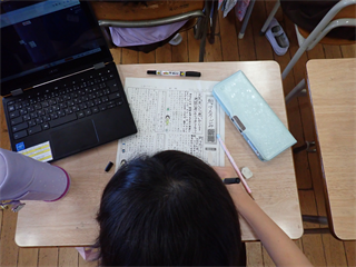 P7122742_R.PNG
