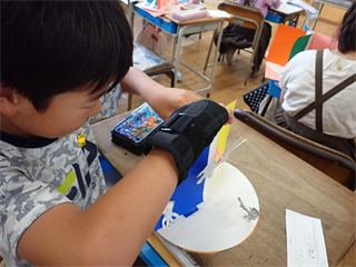 P7122748_R.PNG