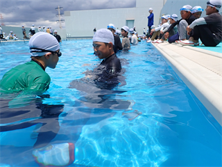 P7162763_R.PNG