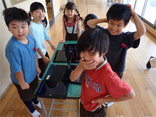 P7172817_R.PNG
