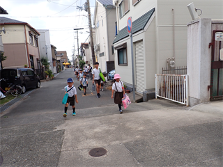 P8298532_R.PNG