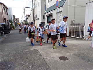 P8298533_R.PNG