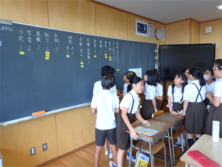 P8298536_R.PNG