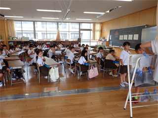P8298537_R.PNG