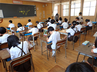P8298558_R.PNG