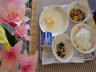 P9018565_R.PNG