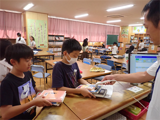 P9098655_R.PNG
