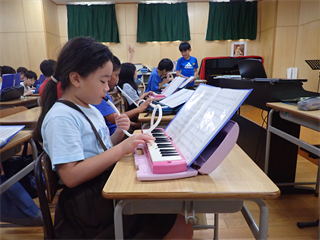 P9108666_R.PNG