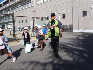 PA109121_R.PNG