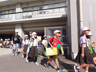 PA109126_R.PNG