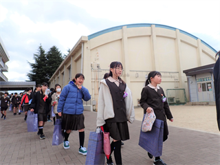 P3196172_R.PNG