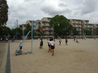 DSCF2215休み時間_R.JPG